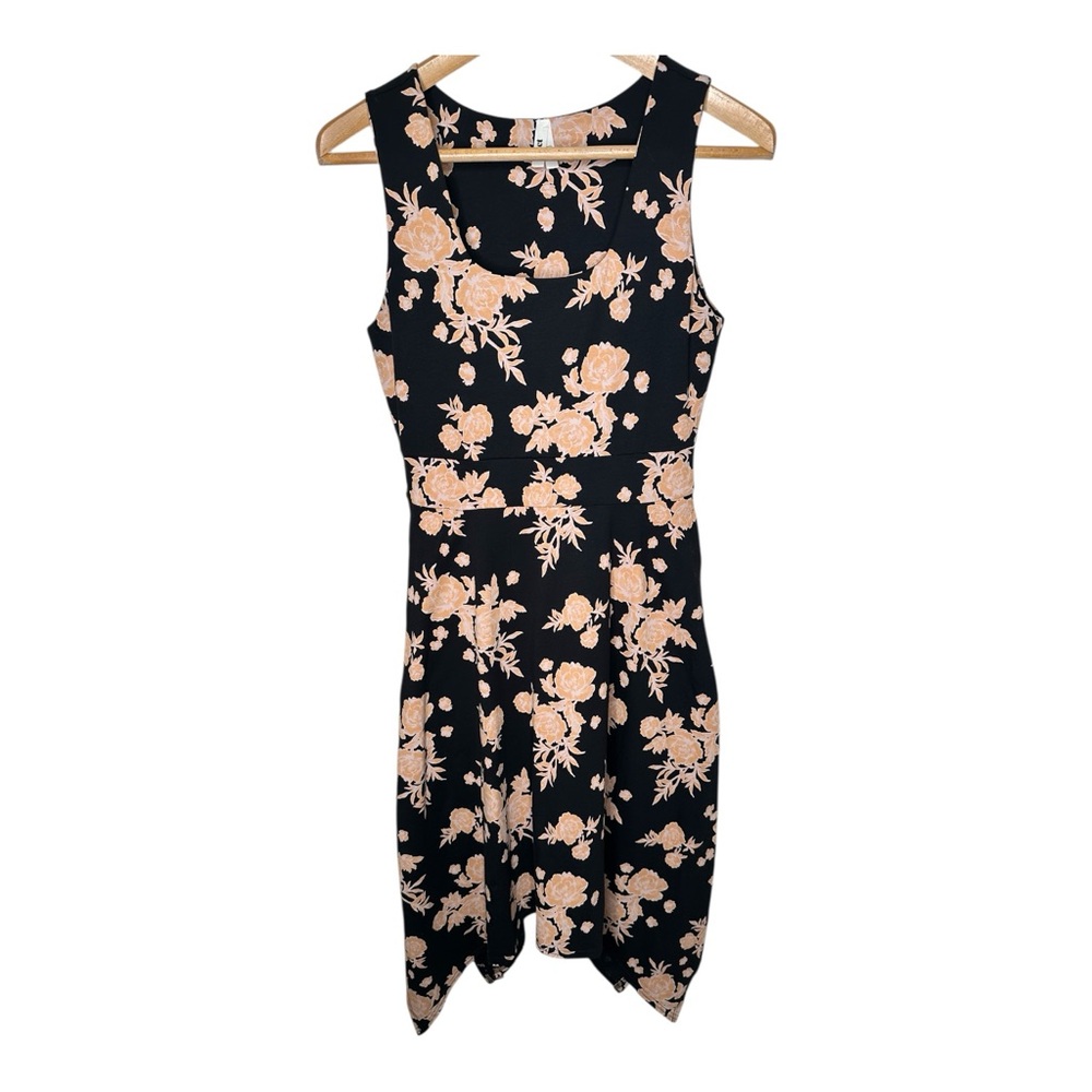 Pact Twilight Floral Fit & Flare Midi Dress Handkerchief Hem Size Large Black